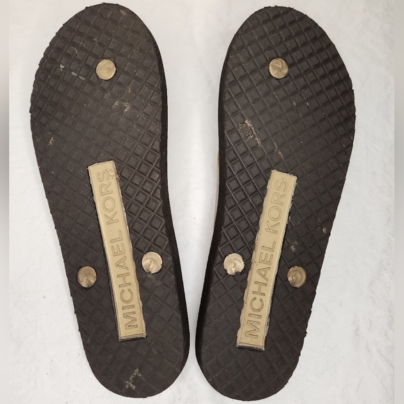 Michael Kors Gold Flip Flops - Picture 4 of 6
